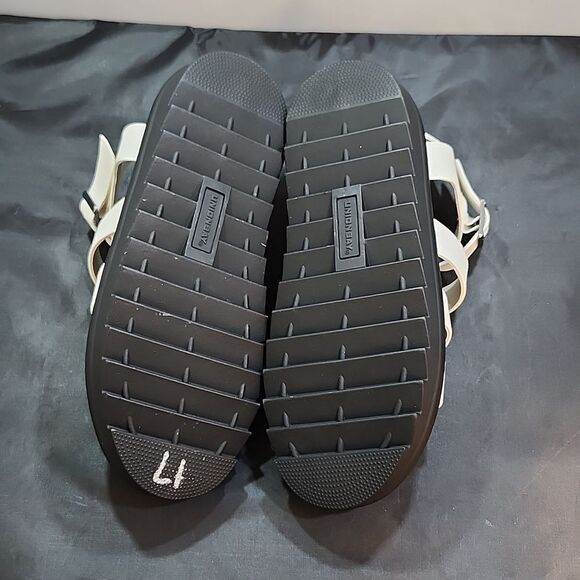 BRAND NEW UNIONBAY MULTI STRAP STRAPPY PLATFORM SANDAL - Picture 10 of 16